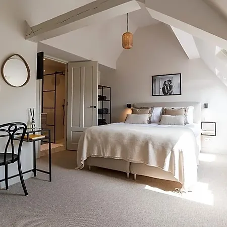 Empire Garden View Guest house 4*