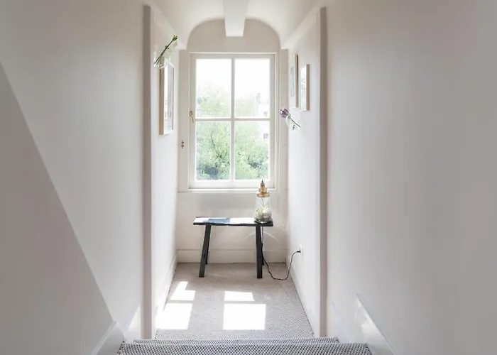 ゲストハウス Empire Garden View アムステルダム